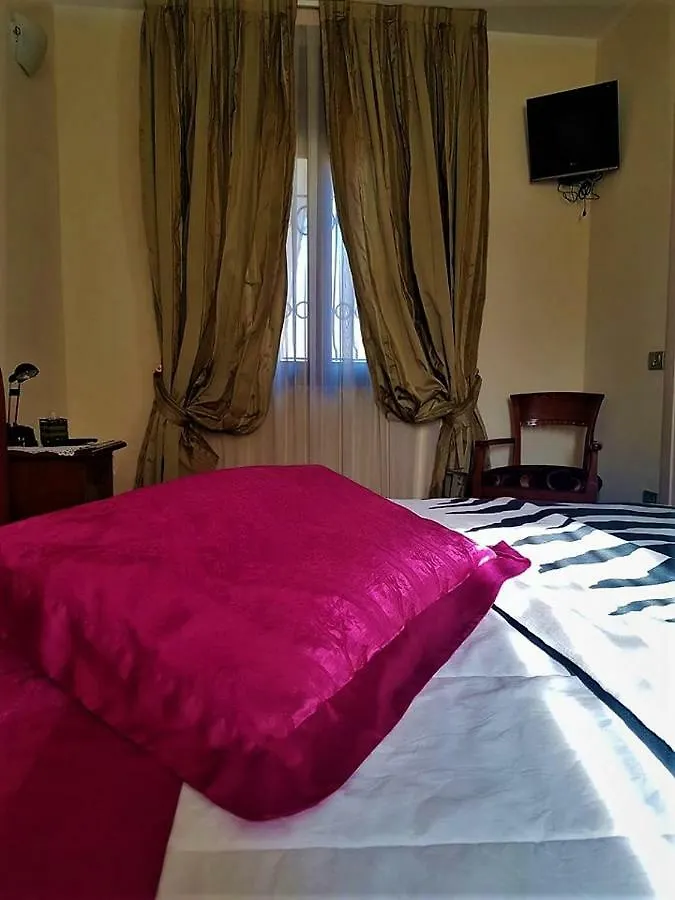 Piccolo Mondo Hotel Zovencedo Italy