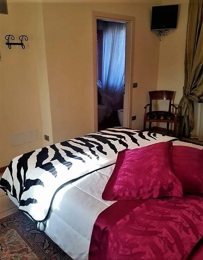 Piccolo Mondo Hotel Zovencedo 0*,  Italy