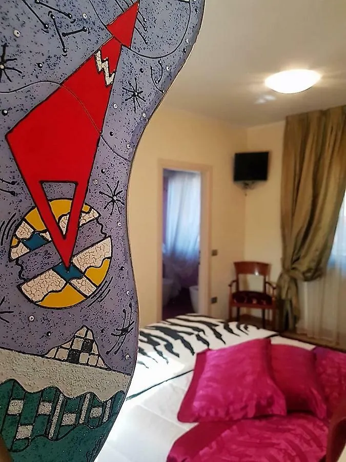 Piccolo Mondo Hotel Zovencedo Guest house