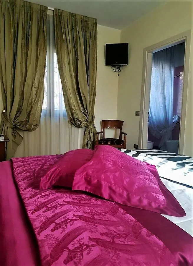 Guest house Piccolo Mondo Hotel Zovencedo